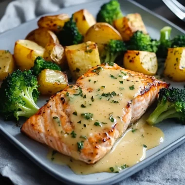Saumon au Beurre Citronné avec Pommes de Terre Croustillantes et Brocoli : Une Recette Incroyable Ultime 4 cp2mwvqwcllycwsaz6xs